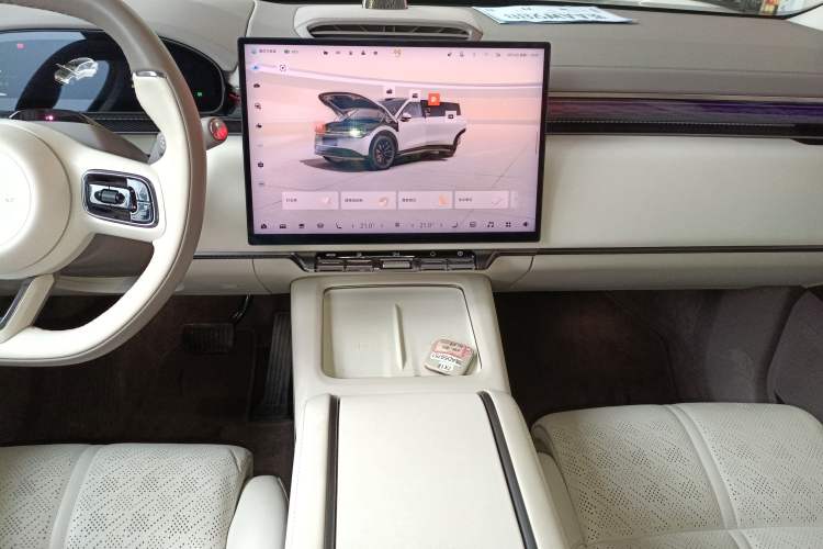 Used Zeekr 7X 2025 75 kWh Rear-Wheel Drive Intelligent Driving Version Audio And AC Panel