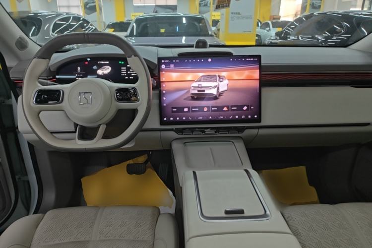 Used Zeekr 7X 2025 75 kWh Rear-Wheel Drive Intelligent Driving Version Center Console