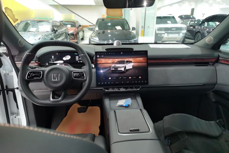 Used Zeekr 7X 2025 100kWh Long-Range All-Wheel Drive Intelligent Driving Version Center Console