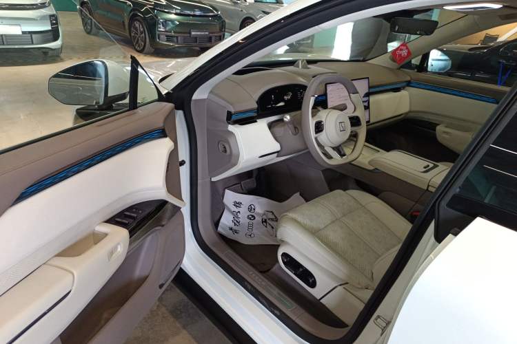 Used Zeekr 7X 2025 100kWh Long-Range All-Wheel Drive Intelligent Driving Version Driver Seat