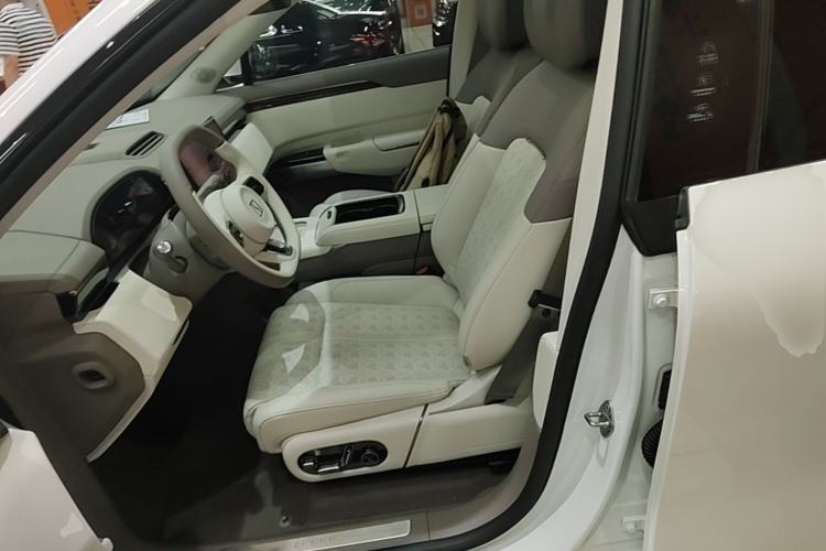Used Zeekr 7X 2025 75 kWh Rear-Wheel Drive Intelligent Driving Version Driver Seat