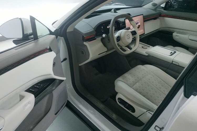 Used Zeekr 7X 2025 75 kWh Rear-Wheel Drive Intelligent Driving Version Driver Seat