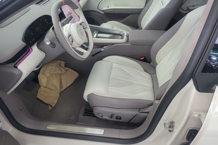 Used Zeekr 7X 2025 100kWh Long-Range All-Wheel Drive Intelligent Driving Version Driver Seat