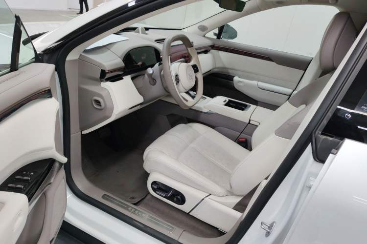 Used Zeekr 7X 2025 75 kWh Rear-Wheel Drive Intelligent Driving Version Driver Seat