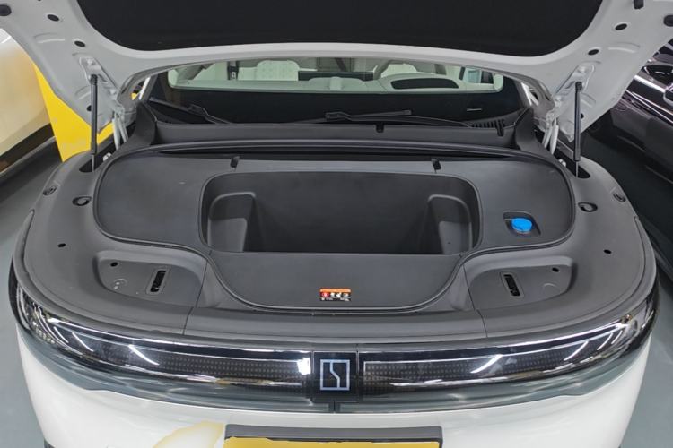 Used Zeekr 7X 2025 75 kWh Rear-Wheel Drive Intelligent Driving Version Engine Bay