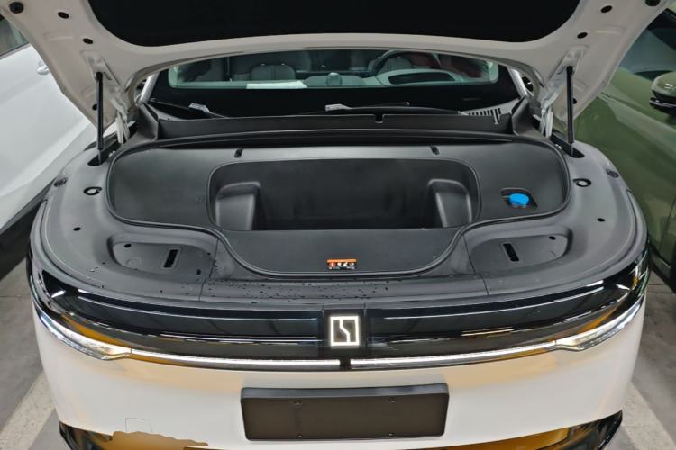 Used Zeekr 7X 2025 100 kWh Long-Range Rear-Wheel Drive with Intelligent Driving Features Engine Bay