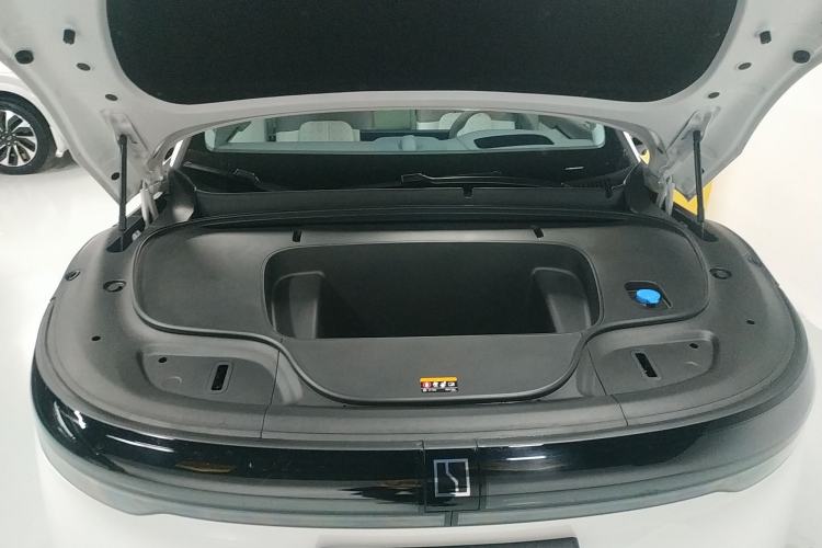 Used Zeekr 7X 2025 75 kWh Rear-Wheel Drive Intelligent Driving Version Engine Bay