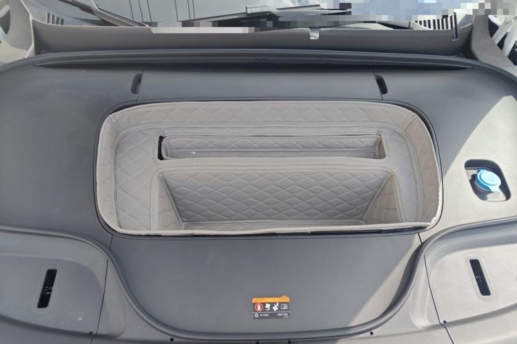 Used Zeekr 7X 2025 100kWh Long-Range All-Wheel Drive Intelligent Driving Version Engine Bay