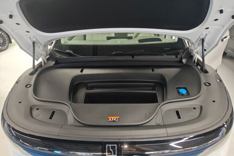 Used Zeekr 7X 2025 100kWh Long-Range All-Wheel Drive Intelligent Driving Version Engine Bay