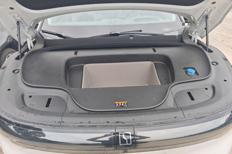 Used Zeekr 7X 2025 100 kWh Long-Range Rear-Wheel Drive with Intelligent Driving Features Engine Bay