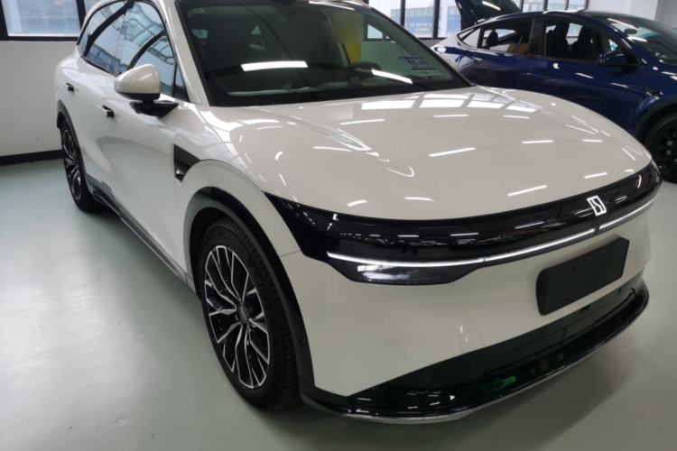 Used Zeekr 7X 2025 100 kWh Long-Range Rear-Wheel Drive with Intelligent Driving Features Exterior 1