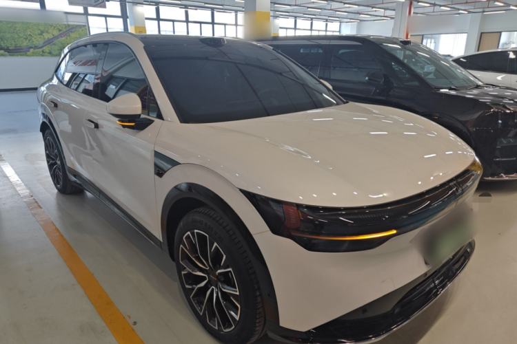 Used Zeekr 7X 2025 100 kWh Long-Range Rear-Wheel Drive with Intelligent Driving Features Exterior 1