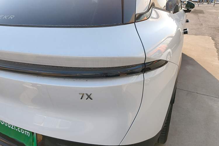 Used Zeekr 7X 2025 75 kWh Rear-Wheel Drive Intelligent Driving Version Exterior 3