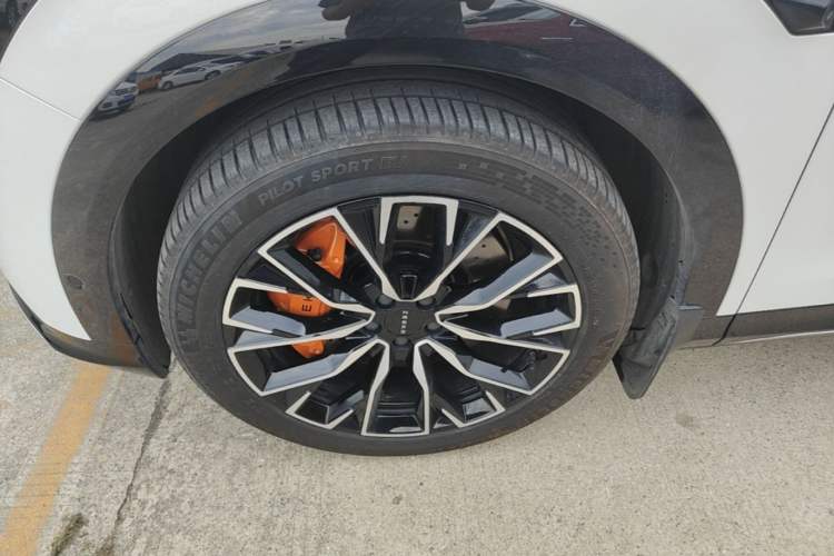 Used Zeekr 7X 2025 75 kWh Rear-Wheel Drive Intelligent Driving Version Exterior 4