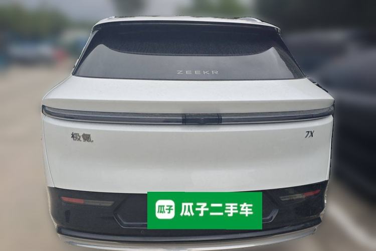 Used Zeekr 7X 2025 100 kWh Long-Range Rear-Wheel Drive with Intelligent Driving Features Exterior 4