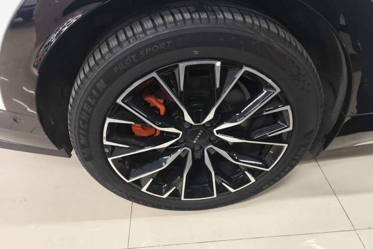 Used Zeekr 7X 2025 100kWh Long-Range All-Wheel Drive Intelligent Driving Version Exterior 5