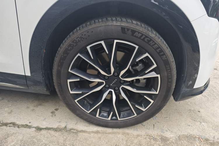 Used Zeekr 7X 2025 100 kWh Long-Range Rear-Wheel Drive with Intelligent Driving Features Exterior 7