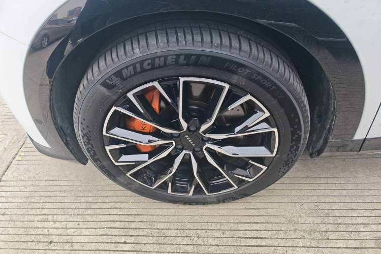Used Zeekr 7X 2025 100kWh Long-Range All-Wheel Drive Intelligent Driving Version Exterior 7