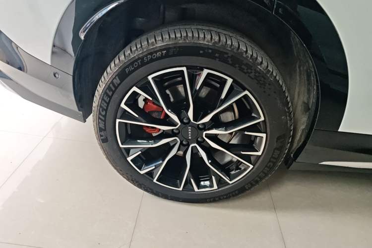 Used Zeekr 7X 2025 100kWh Long-Range All-Wheel Drive Intelligent Driving Version Exterior 8