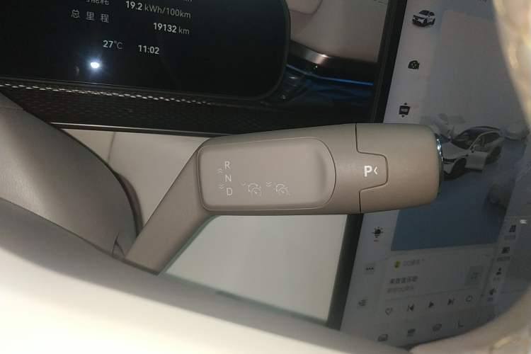 Used Zeekr 7X 2025 75 kWh Rear-Wheel Drive Intelligent Driving Version Gear Lever