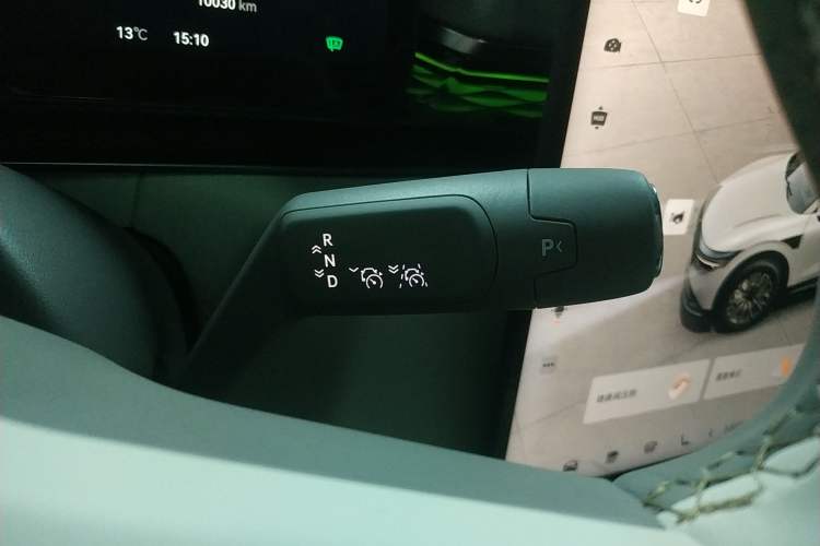 Used Zeekr 7X 2025 75 kWh Rear-Wheel Drive Intelligent Driving Version Gear Lever