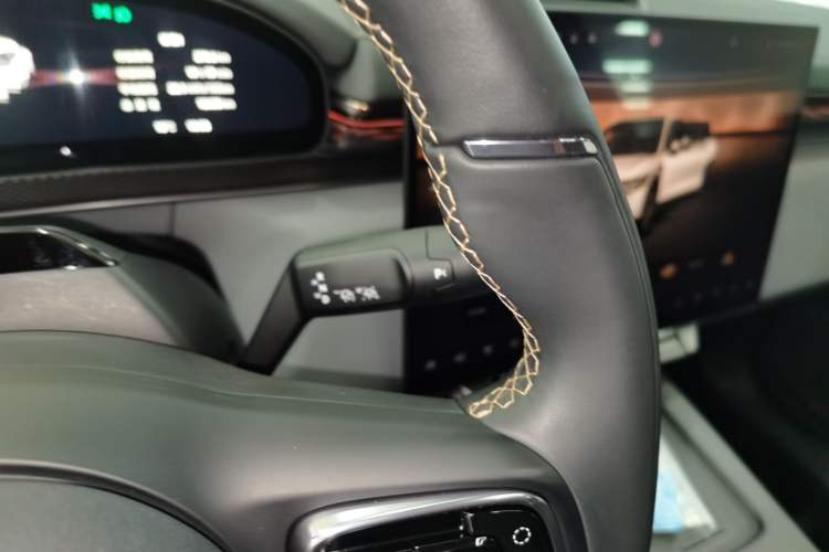Used Zeekr 7X 2025 100kWh Long-Range All-Wheel Drive Intelligent Driving Version Gear Lever