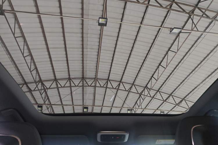 Used Zeekr 7X 2025 75 kWh Rear-Wheel Drive Intelligent Driving Version Headliner