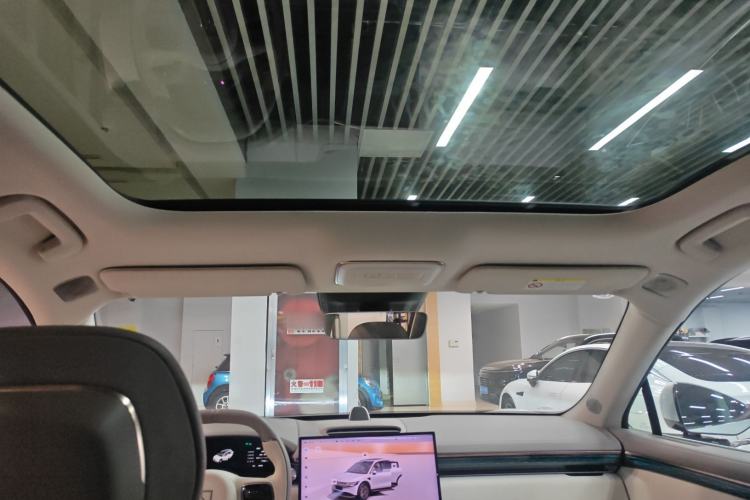 Used Zeekr 7X 2025 100kWh Long-Range All-Wheel Drive Intelligent Driving Version Headliner