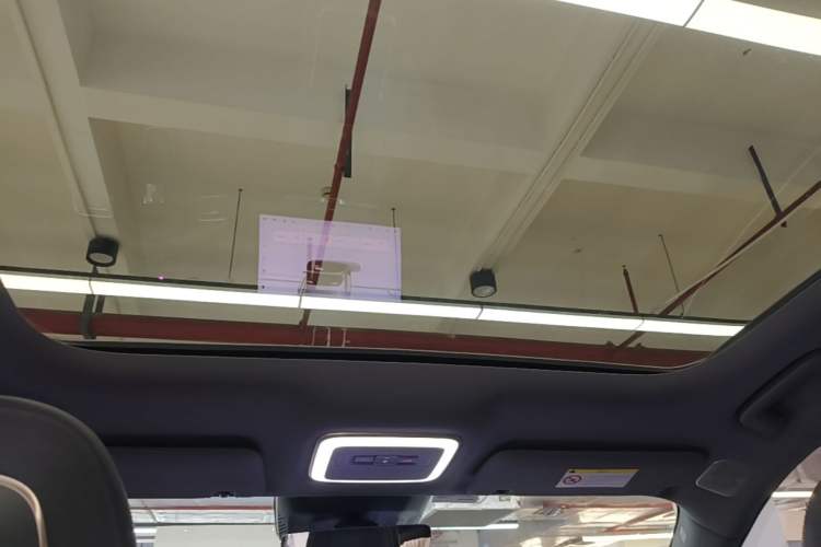 Used Zeekr 7X 2025 75 kWh Rear-Wheel Drive Intelligent Driving Version Headliner