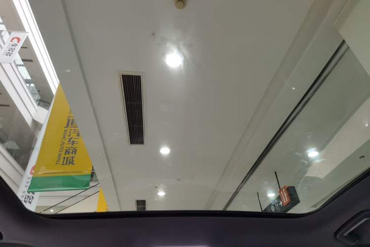 Used Zeekr 7X 2025 100kWh Long-Range All-Wheel Drive Intelligent Driving Version Headliner