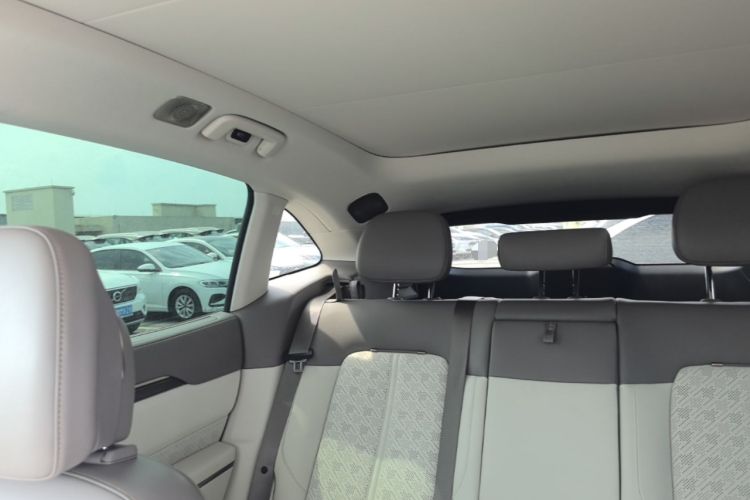 Used Zeekr 7X 2025 75 kWh Rear-Wheel Drive Intelligent Driving Version Headliner