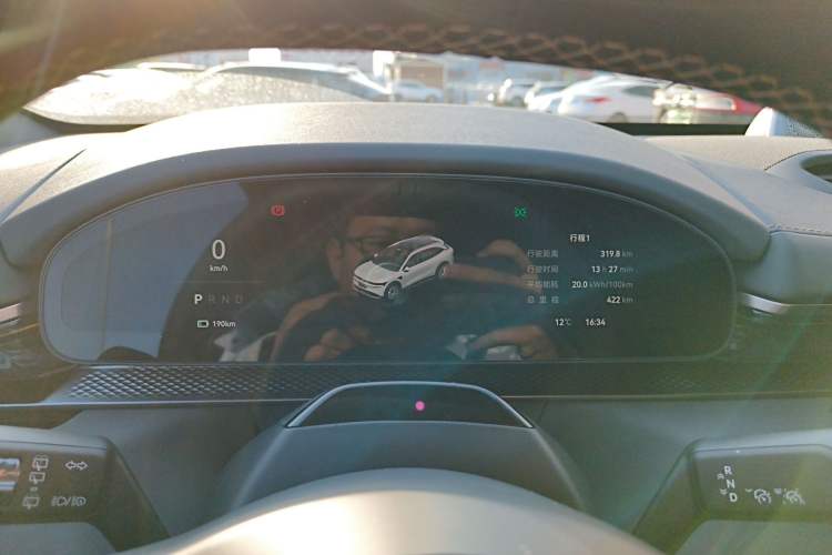 Used Zeekr 7X 2025 75 kWh Rear-Wheel Drive Intelligent Driving Version Instrument Cluster