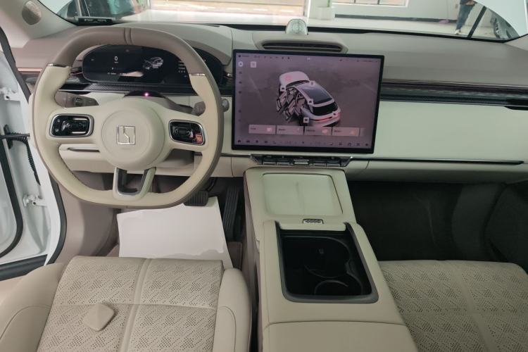 Used Zeekr 7X 2025 100kWh Long-Range All-Wheel Drive Intelligent Driving Version Interior 2