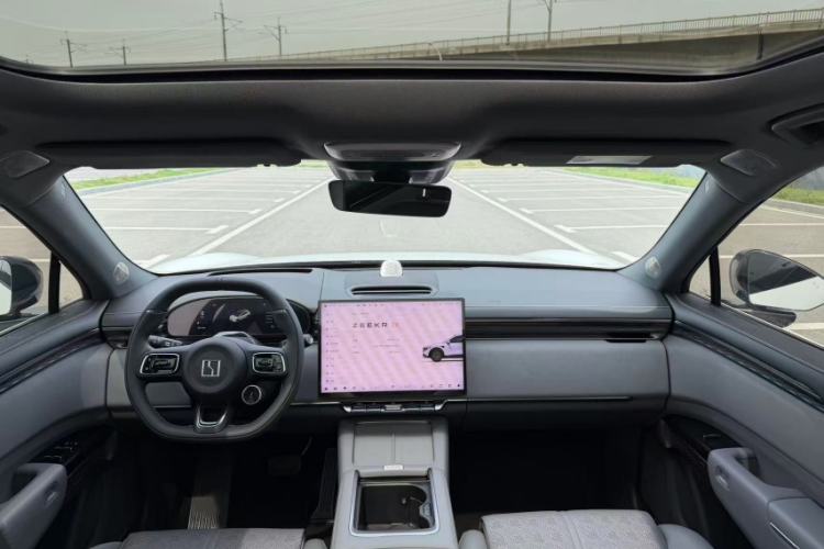 Used Zeekr 7X 2025 75 kWh Rear-Wheel Drive Intelligent Driving Version Interior 2