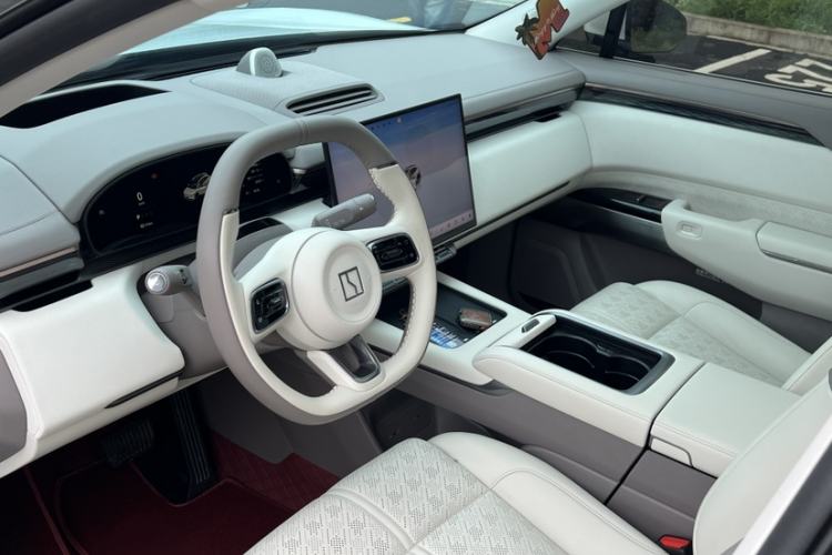 Used Zeekr 7X 2025 75 kWh Rear-Wheel Drive Intelligent Driving Version Interior 4