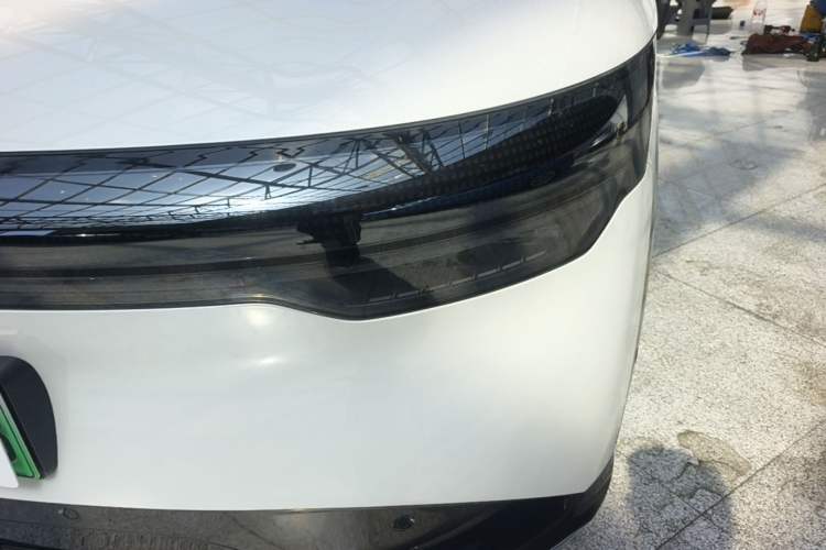 Used Zeekr 7X 2025 75 kWh Rear-Wheel Drive Intelligent Driving Version Left Front Headlight