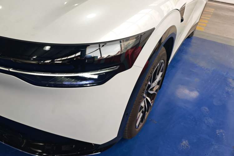 Used Zeekr 7X 2025 75 kWh Rear-Wheel Drive Intelligent Driving Version Left Front Headlight