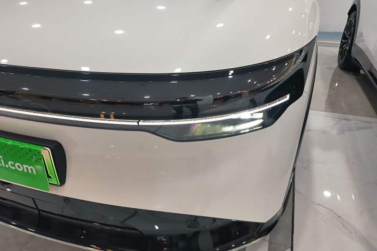 Used Zeekr 7X 2025 100kWh Long-Range All-Wheel Drive Intelligent Driving Version Left Front Headlight
