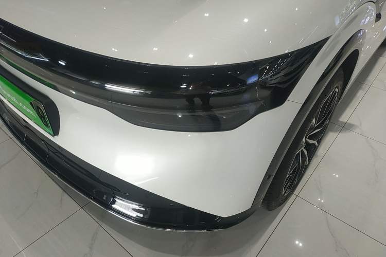 Used Zeekr 7X 2025 75 kWh Rear-Wheel Drive Intelligent Driving Version Left Front Headlight