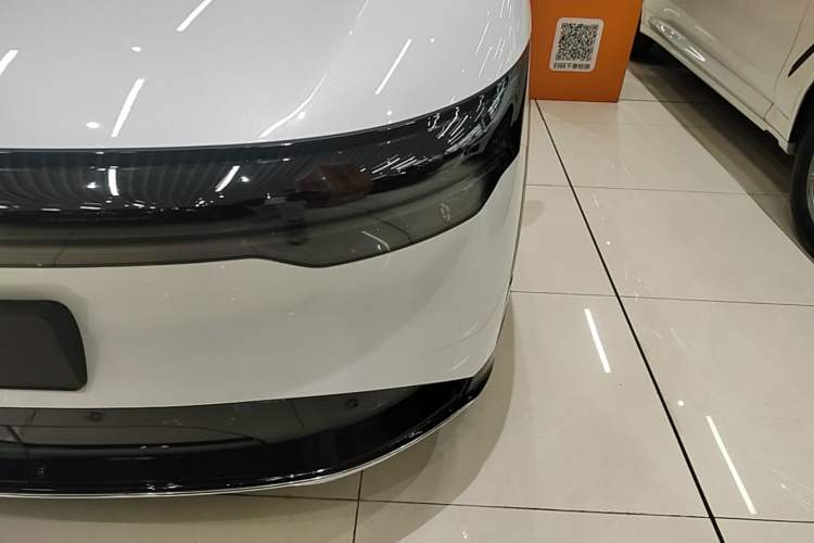 Used Zeekr 7X 2025 75 kWh Rear-Wheel Drive Intelligent Driving Version Left Front Headlight