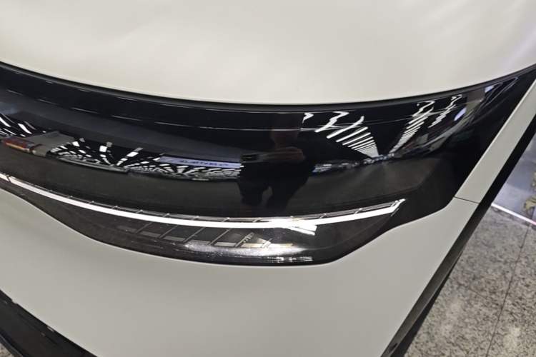 Used Zeekr 7X 2025 75 kWh Rear-Wheel Drive Intelligent Driving Version Left Front Headlight