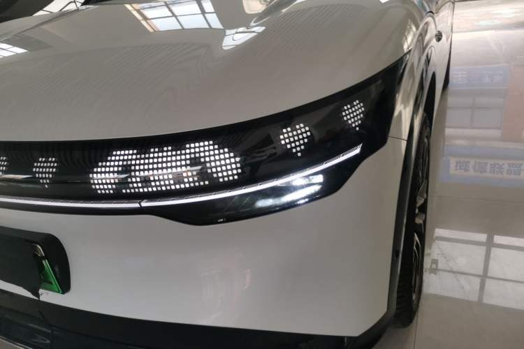 Used Zeekr 7X 2025 100kWh Long-Range All-Wheel Drive Intelligent Driving Version Left Front Headlight