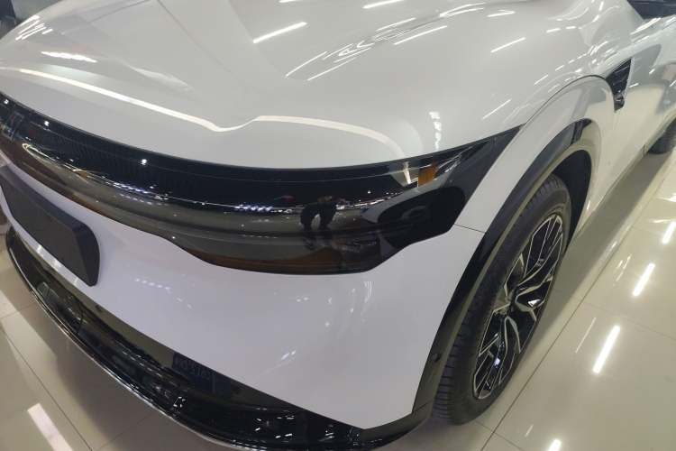 Used Zeekr 7X 2025 100 kWh Long-Range Rear-Wheel Drive with Intelligent Driving Features Left Front Headlight