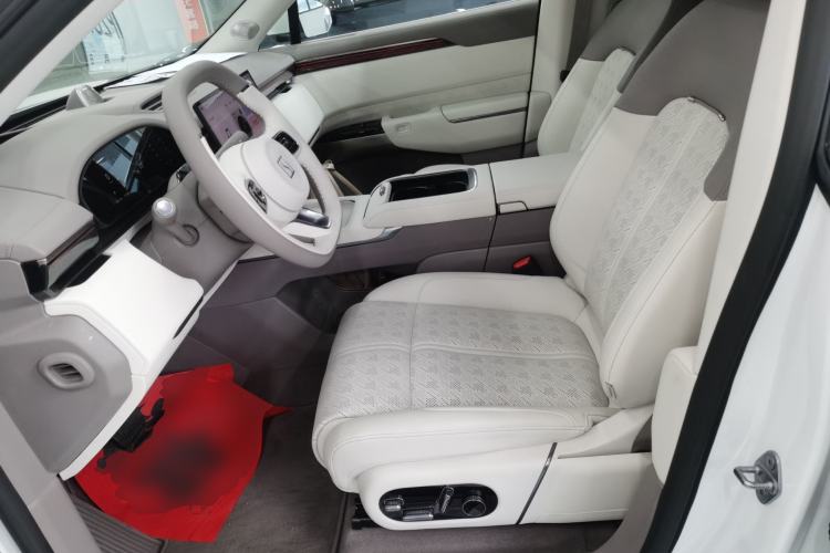Used Zeekr 7X 2025 100 kWh Long-Range Rear-Wheel Drive with Intelligent Driving Features Left Front Seat