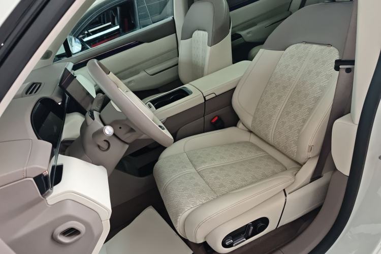 Used Zeekr 7X 2025 100kWh Long-Range All-Wheel Drive Intelligent Driving Version Left Front Seat