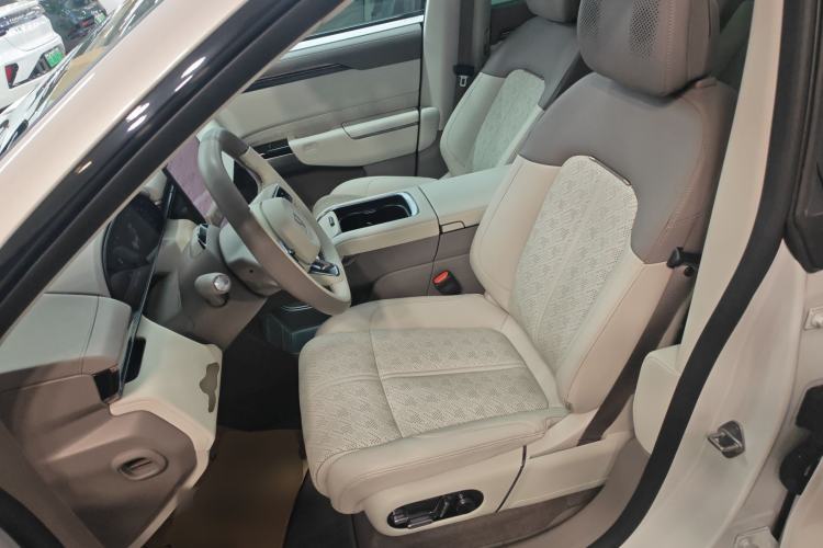 Used Zeekr 7X 2025 100kWh Long-Range All-Wheel Drive Intelligent Driving Version Left Front Seat