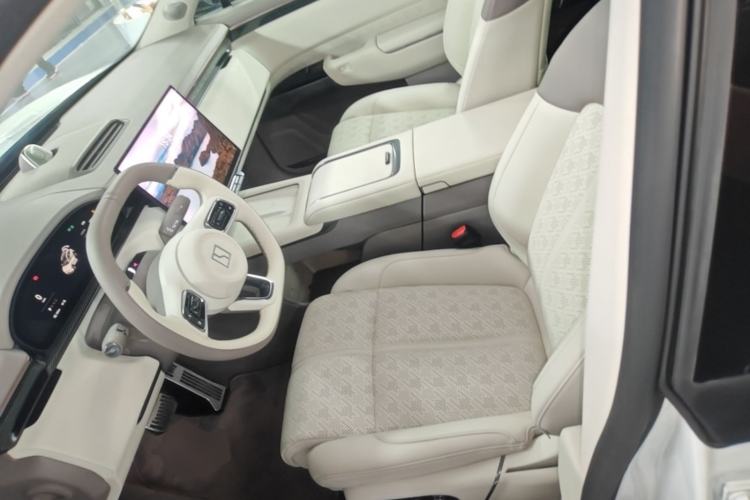 Used Zeekr 7X 2025 100kWh Long-Range All-Wheel Drive Intelligent Driving Version Left Front Seat