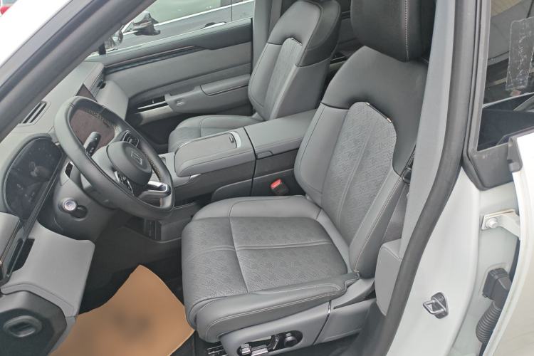 Used Zeekr 7X 2025 100kWh Long-Range All-Wheel Drive Intelligent Driving Version Left Front Seat