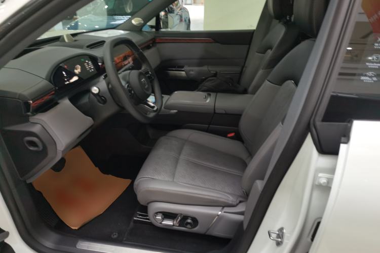 Used Zeekr 7X 2025 100kWh Long-Range All-Wheel Drive Intelligent Driving Version Left Front Seat