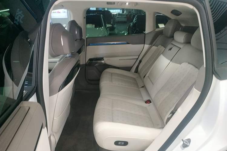 Used Zeekr 7X 2025 75 kWh Rear-Wheel Drive Intelligent Driving Version Left Rear Seat